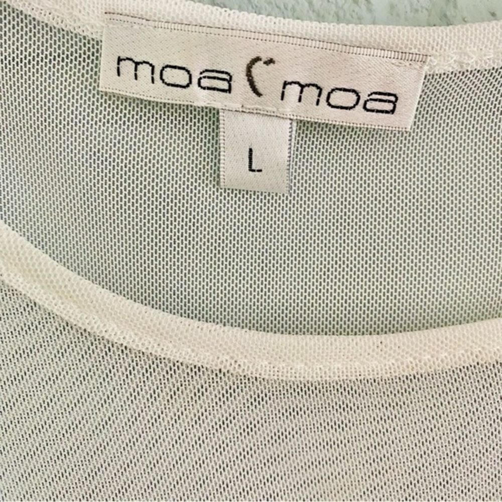 Moa Moa Ruffle Tier Top - Picture 2 of 4